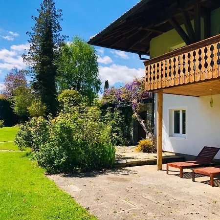 Vila Am *